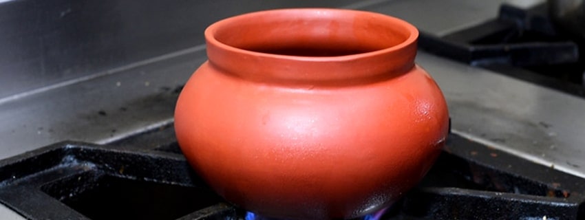 About Our Clay Cooking Pots - Cook On Clay